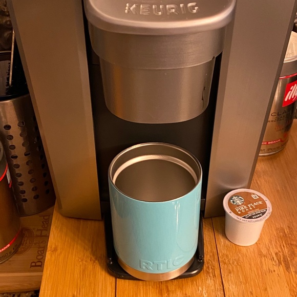 New! RTIC Set STAINLESS STEEL TUMBLERS WITH LIDS. 1st Gen! RTIC - Picture 10 of 11